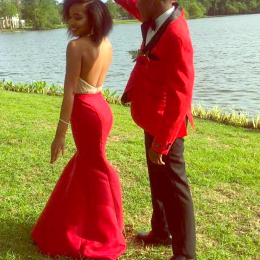 Gorgeous prom dress!❤️
